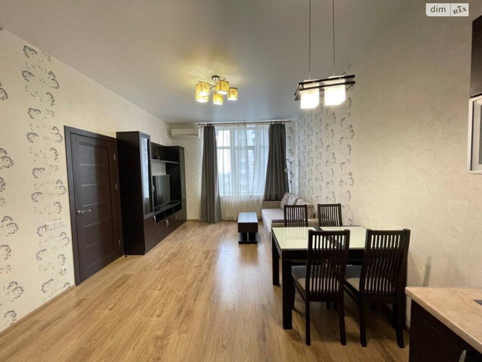 2-Bedroom Apartment inNovopecherski Lipki Residential Complex