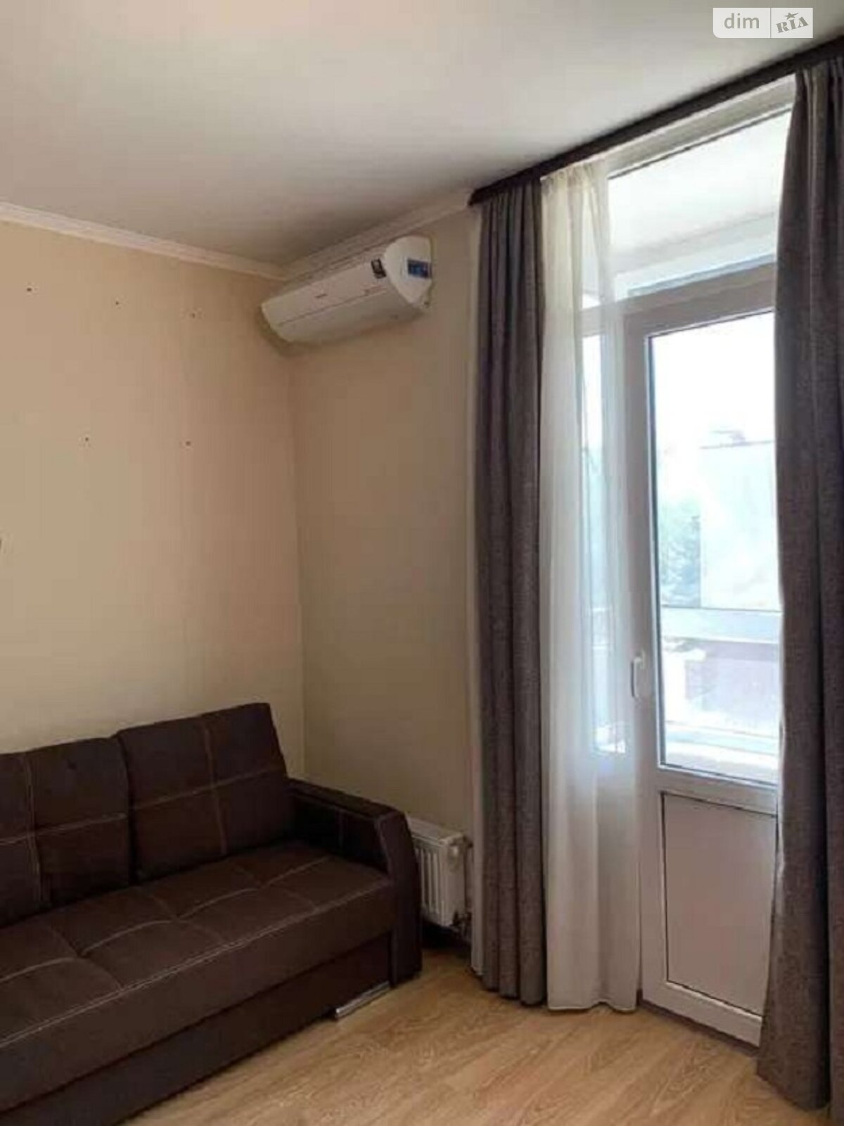 2-Room Apartment in Parkland Residential Complex, Ready for Occupancy