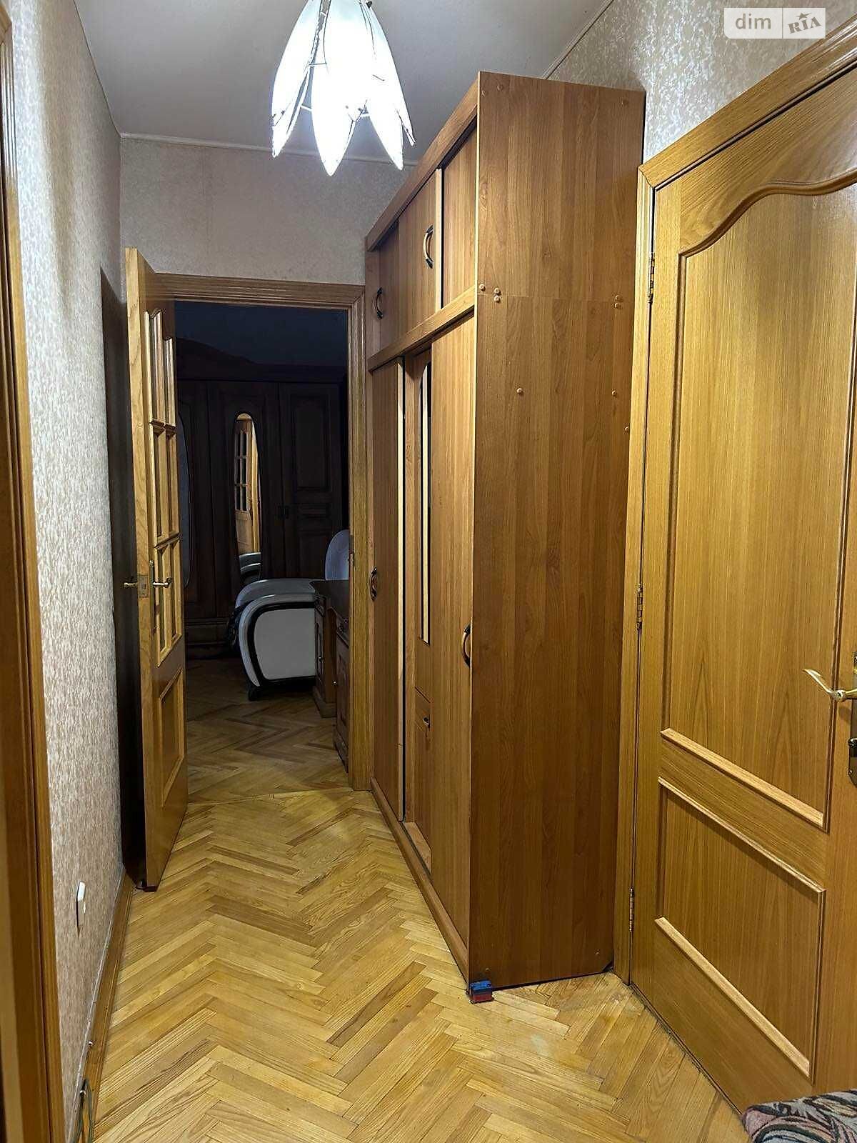 2-Room Apartment near Minsk Metro, Well-Renovated