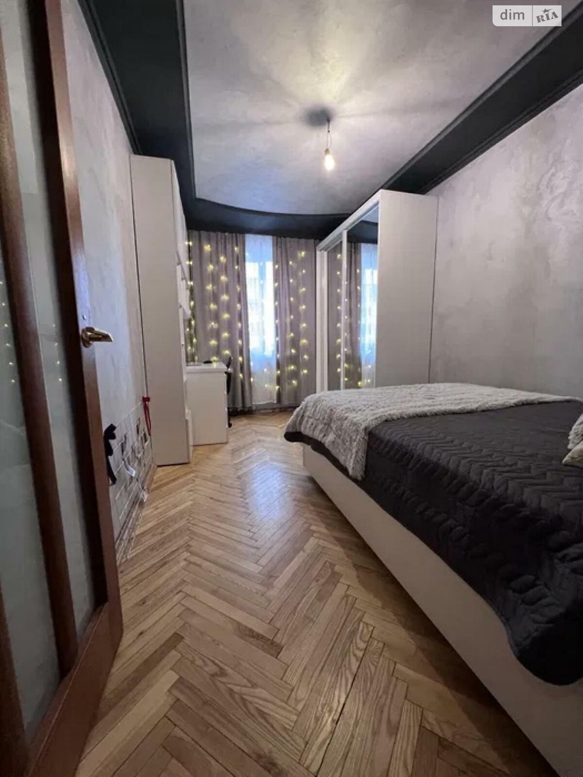 2-bedroom apartment in Sykhiv area, Lviv, newly renovated