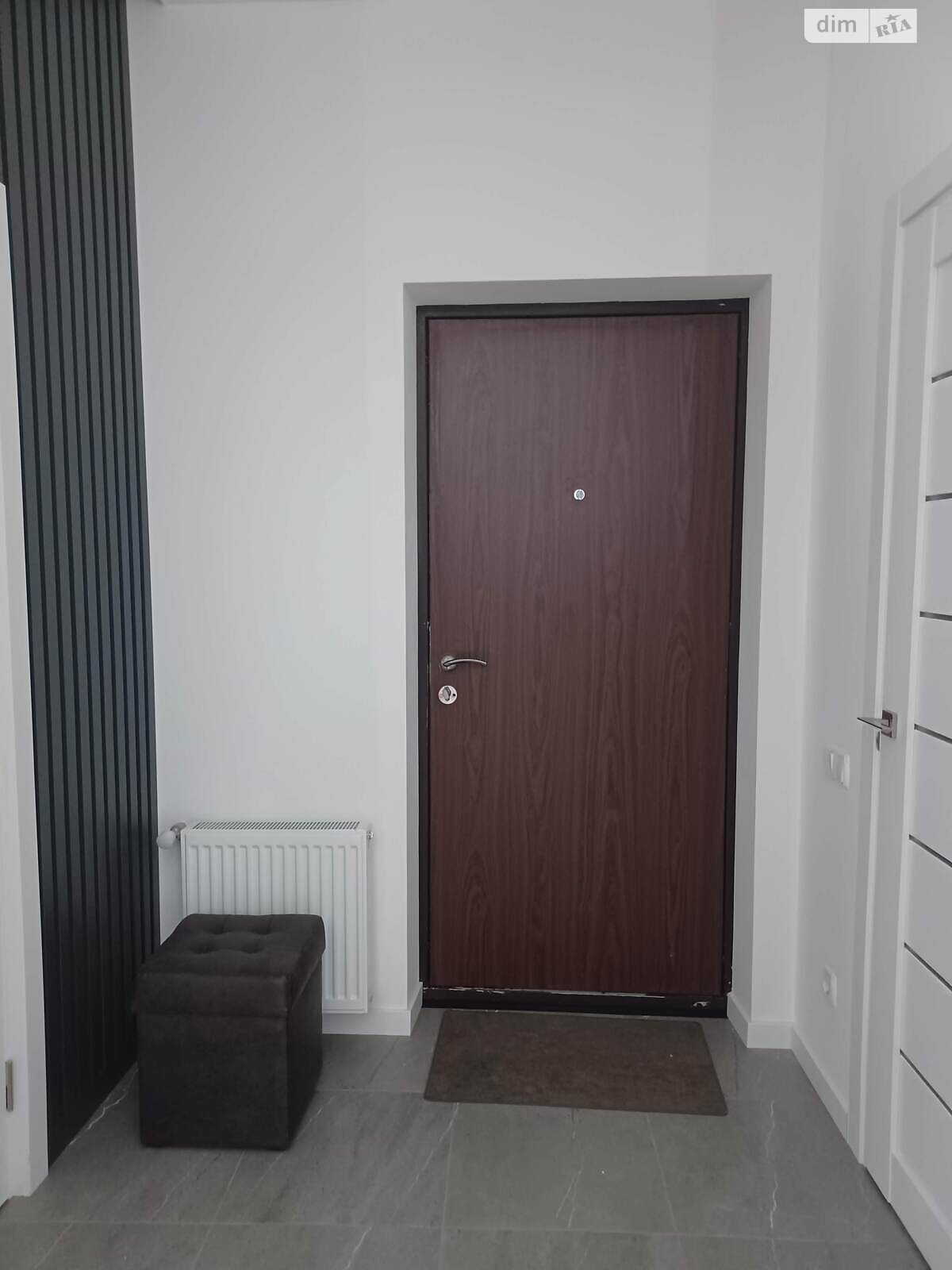 Spacious Studio Apartment in Fontanka with Sea Proximity