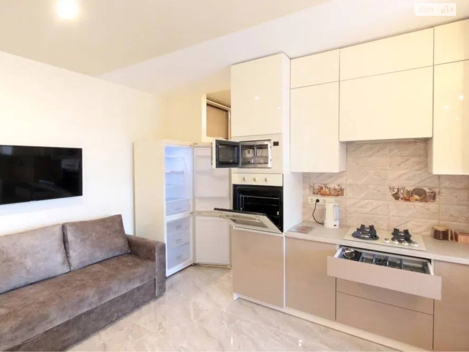 2-Bedroom Apartment in Lviv City Center with Designer Renovation