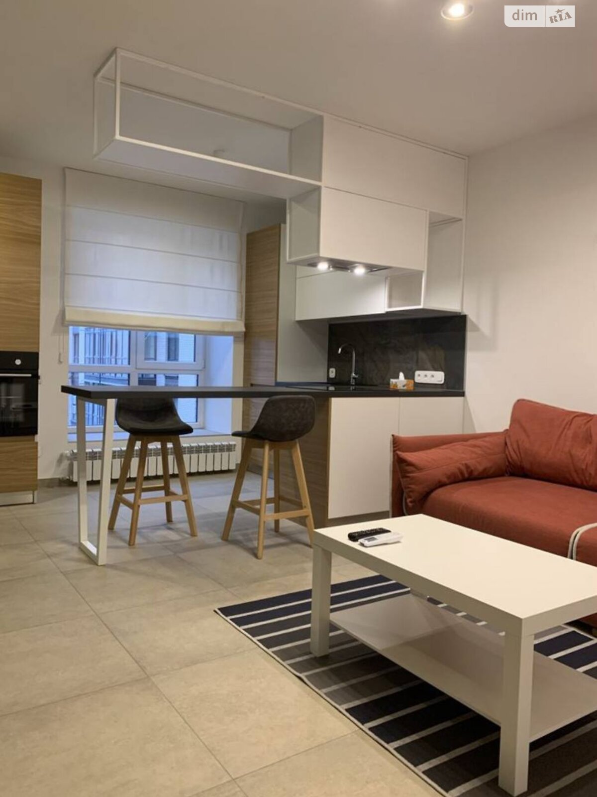 River Park кешеніндегі 2 бөлмелі пәтер және дизайнерлік жөндеу