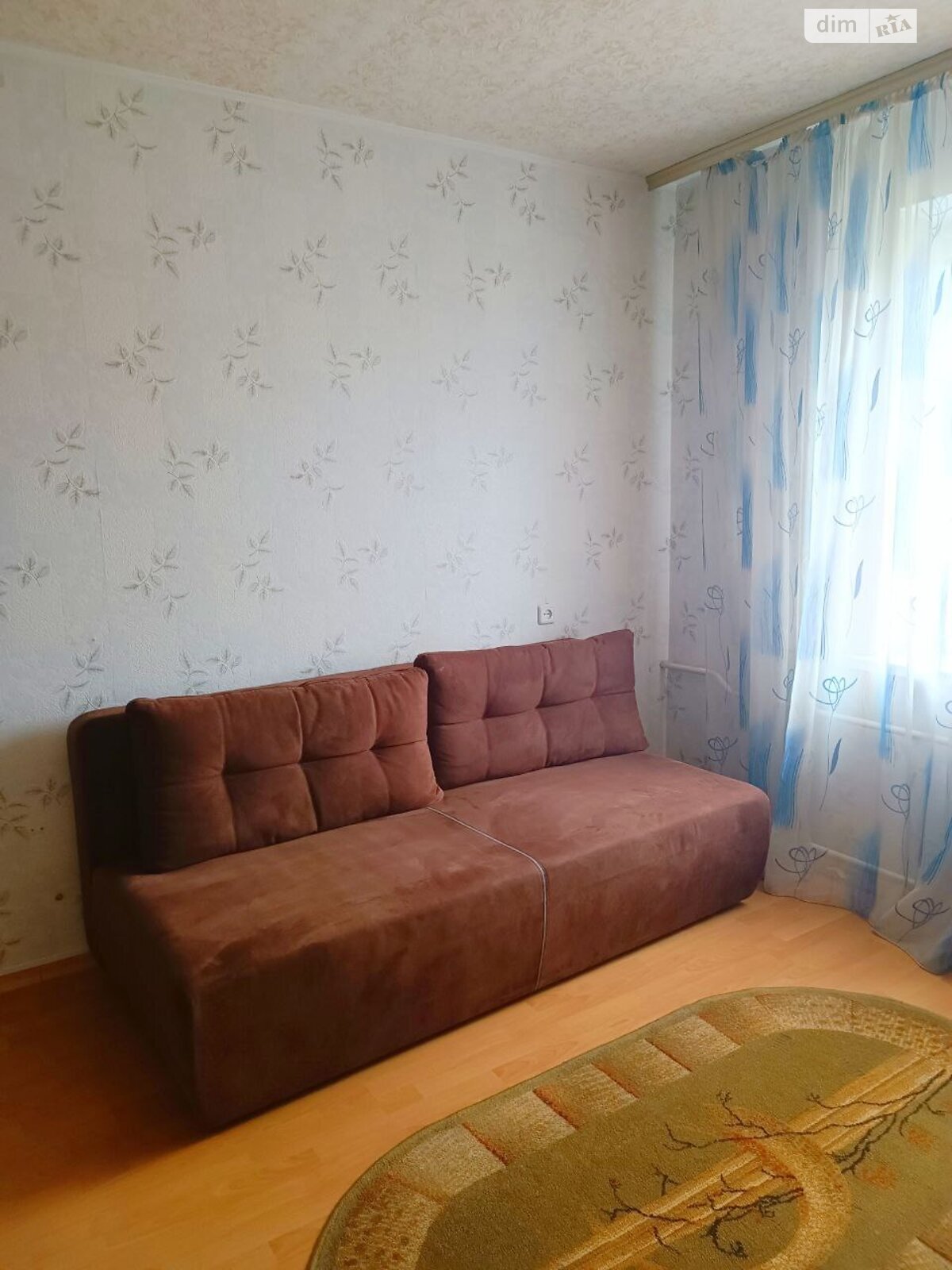 2-Room Apartment on Pobedy, Fully Furnished