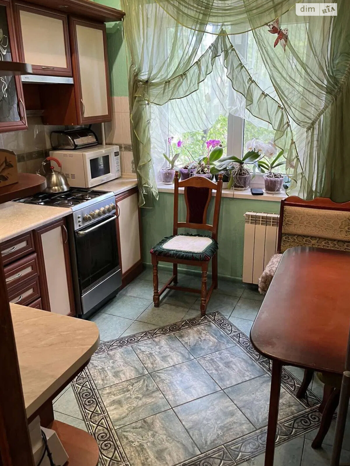 1-Room Apartment near Metro, Fully Equipped