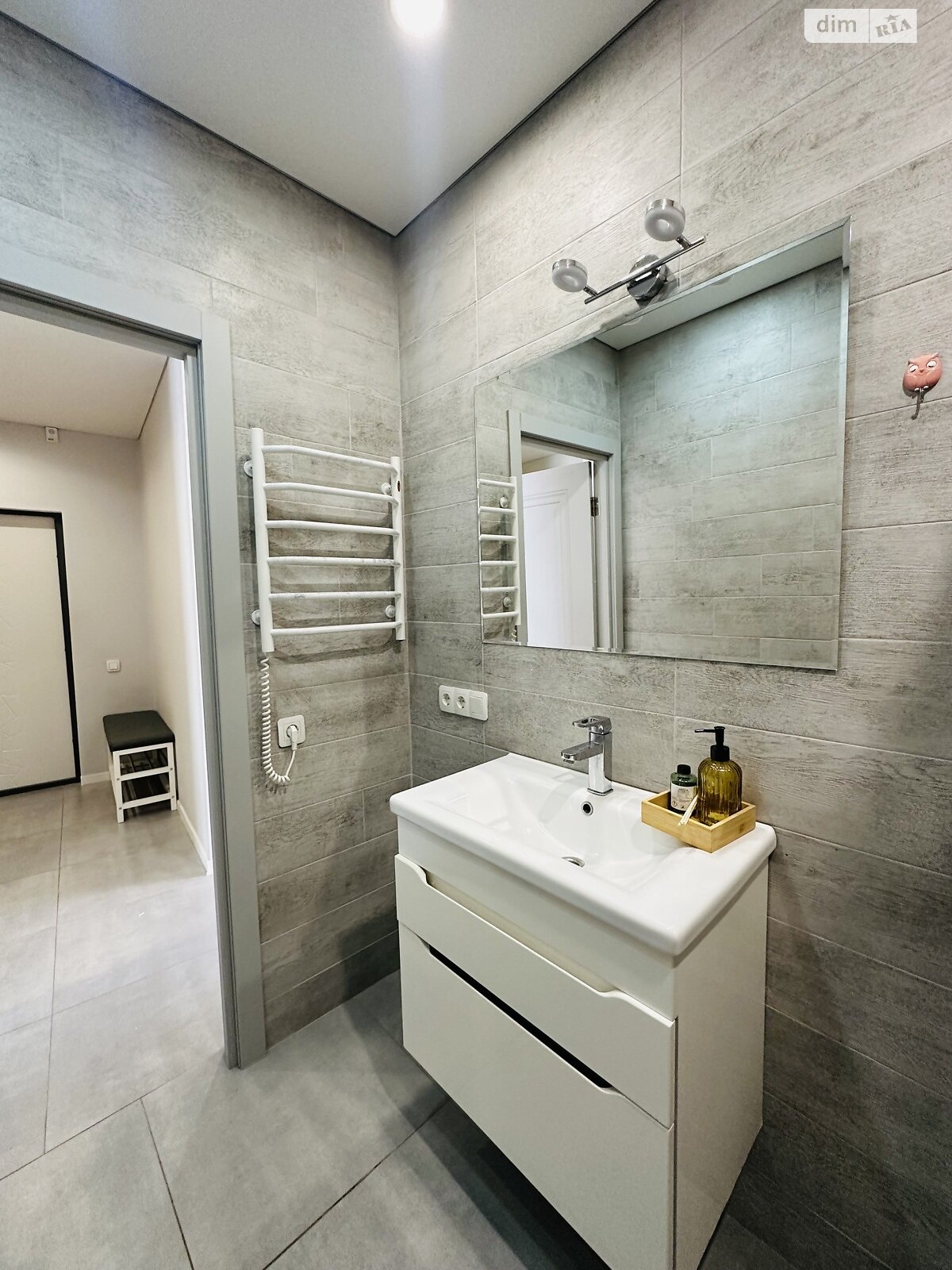 One-bedroom apartment in Navigator Residential Complex