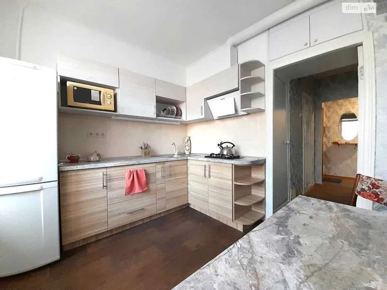 1-Bedroom Apartment near Minskaya Metro, Fully Furnished