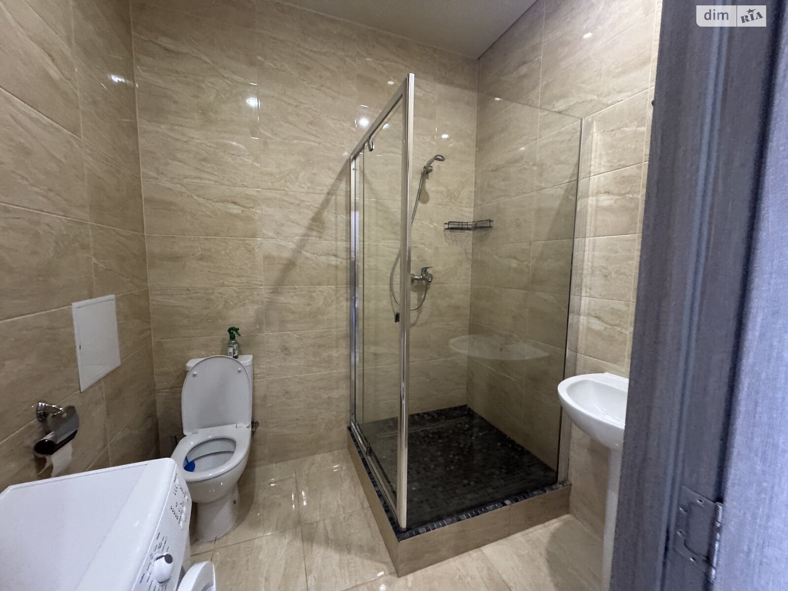 Spacious 1-Bedroom Apartment with Sea View in 9 Zhemchuzhnaya Complex