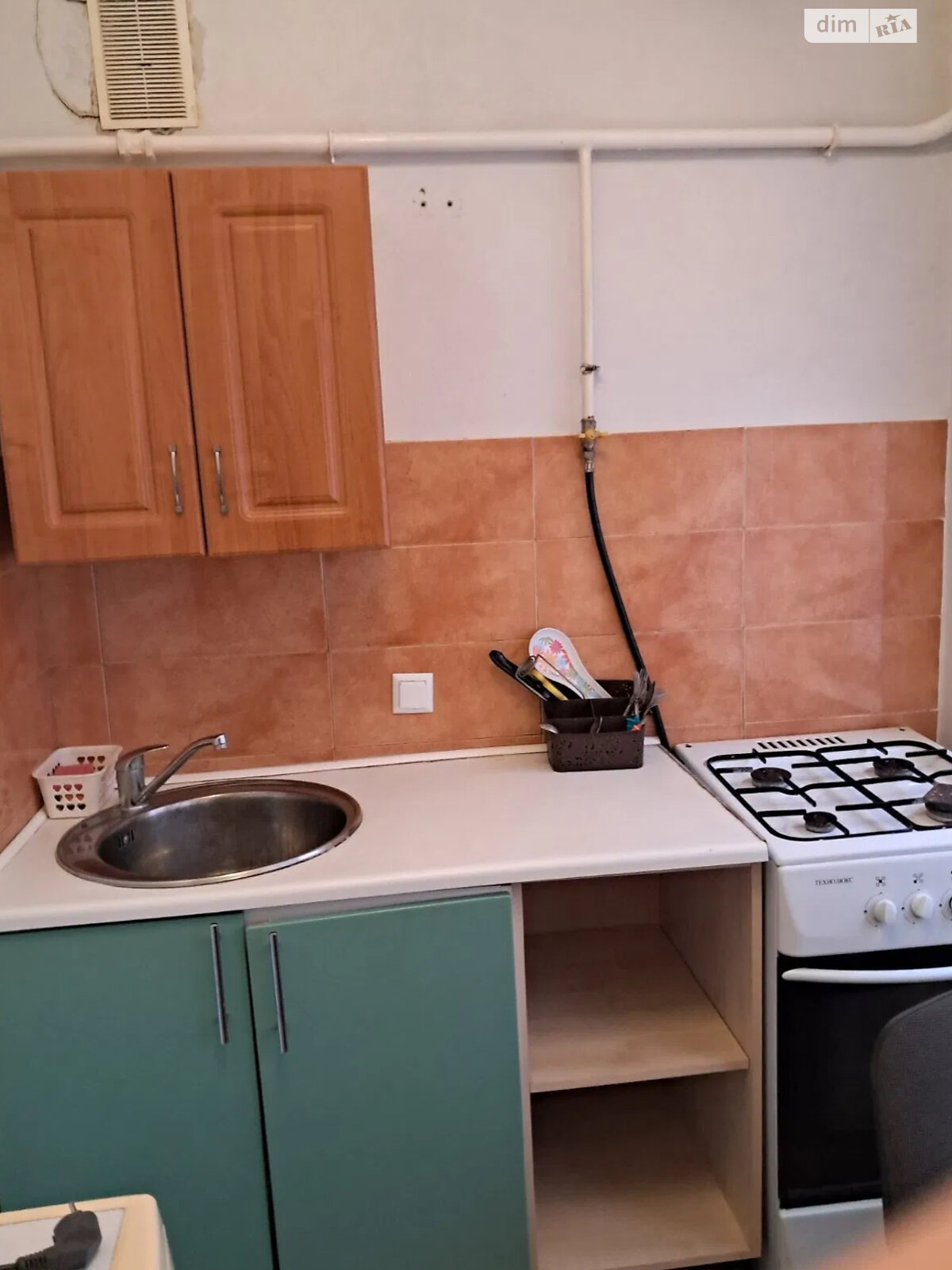 Apartment near Lesnaya metro, fresh renovation, ground floor