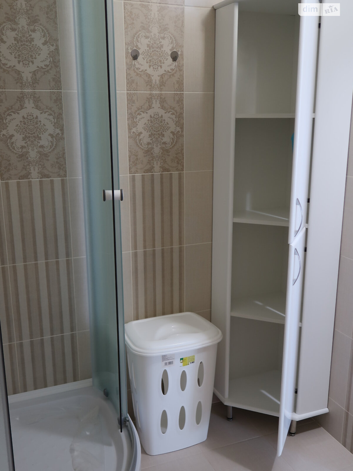 1-room studio apartment in Poznyaki with European renovation