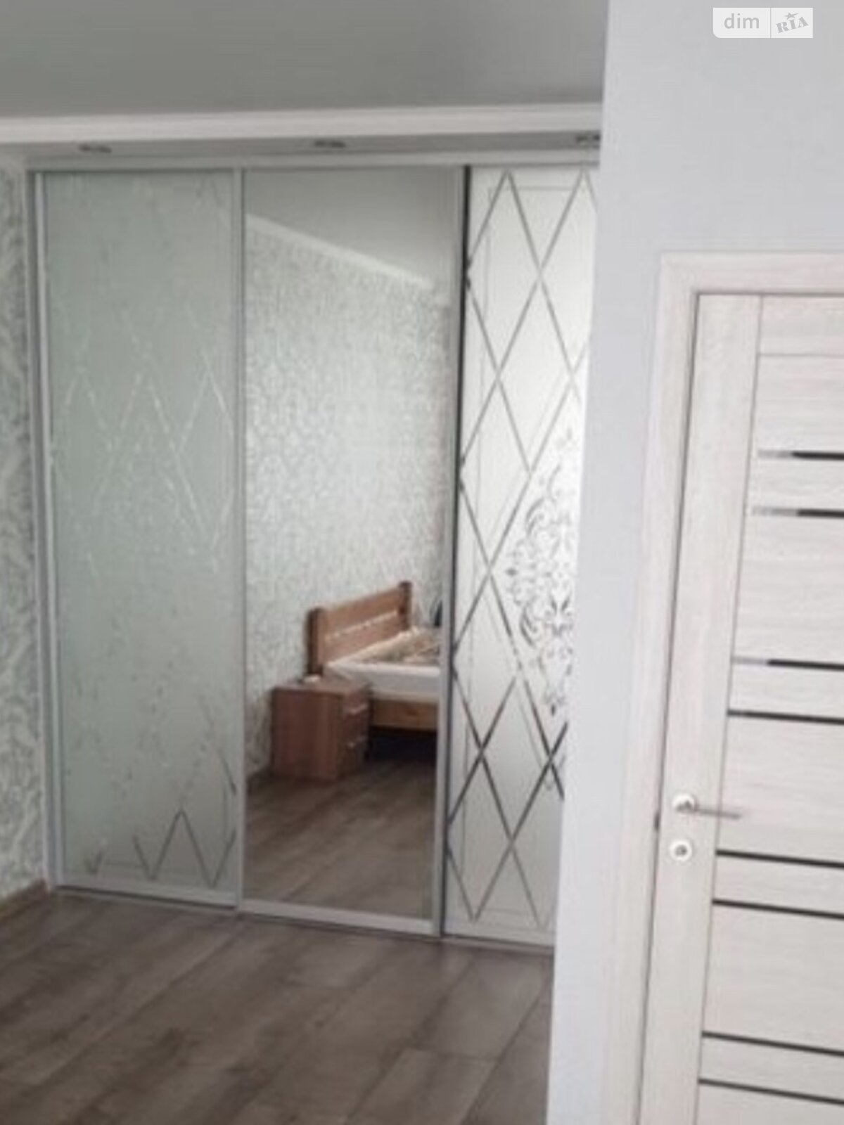 1 бөлмелі пәтер Радужный кешенінде, 9-қабат, толық жабдықталған
