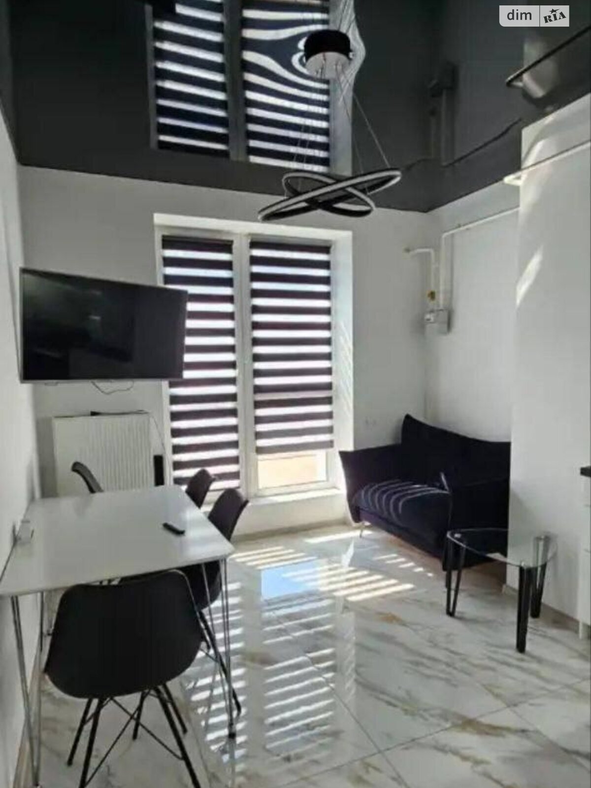 2-Room Business Class Apartment in 5 Continents Complex