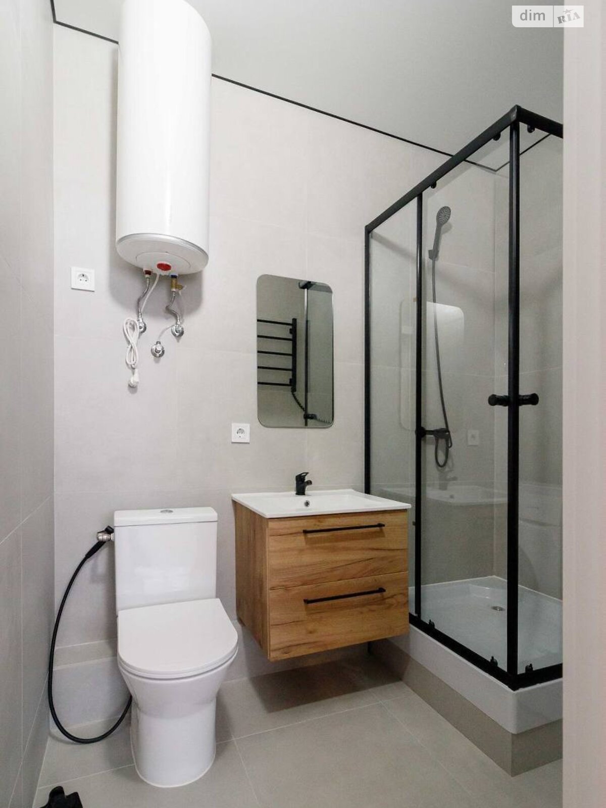 Smart Studio Apartment in OAKLAND Complex, Sevastopolskaya Square