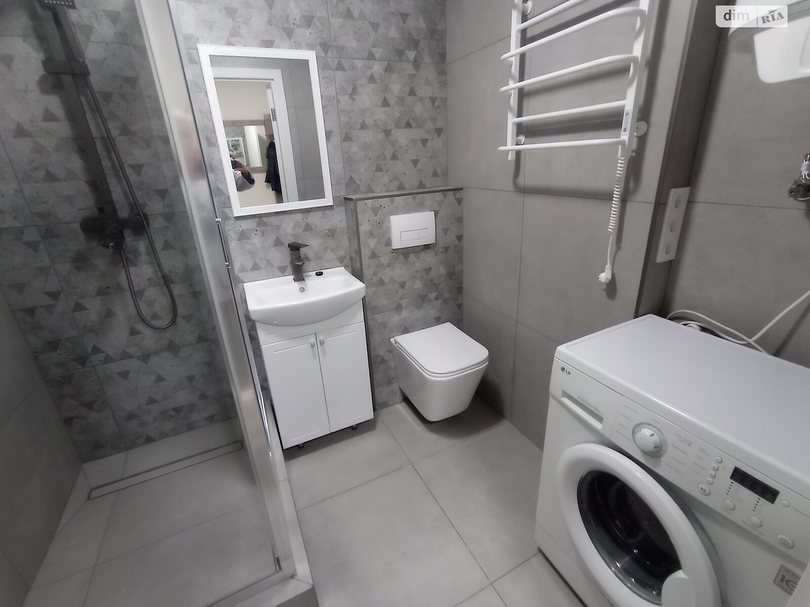 1-bedroom apartment on Yangelya Street, new renovation, fully furnished