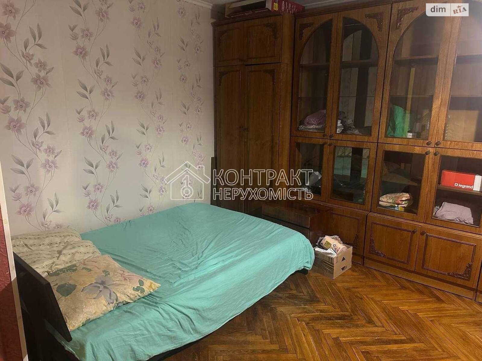 Cozy 1-bedroom apartment on Zhasyminovy Boulevard
