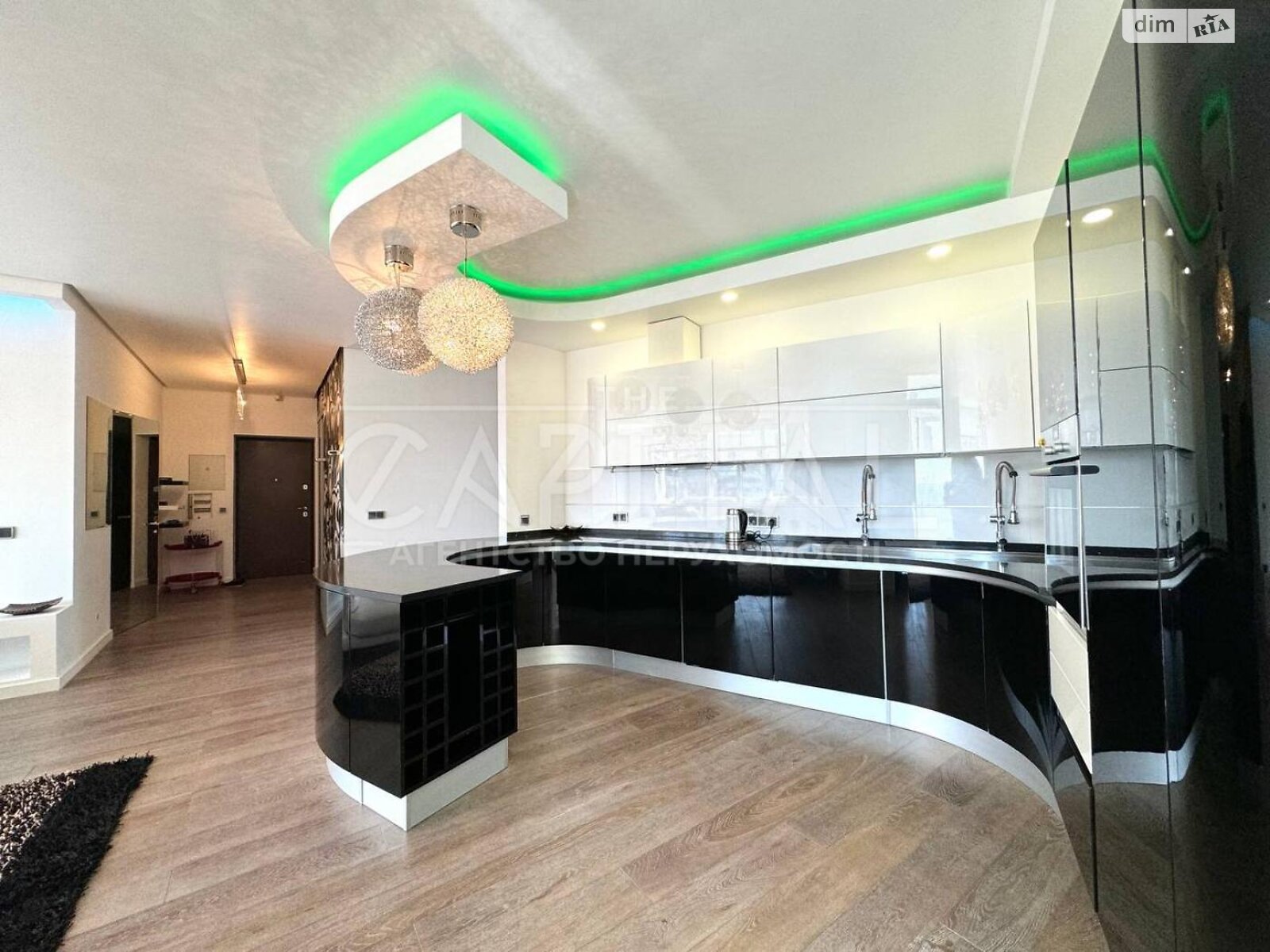 3-Bedroom Luxury Apartment in Prestigious Pechersk District, Kyiv