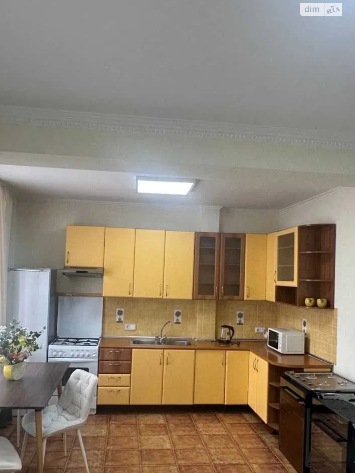 Comfortable family apartment in Kiev city center near Ocean Plaza
