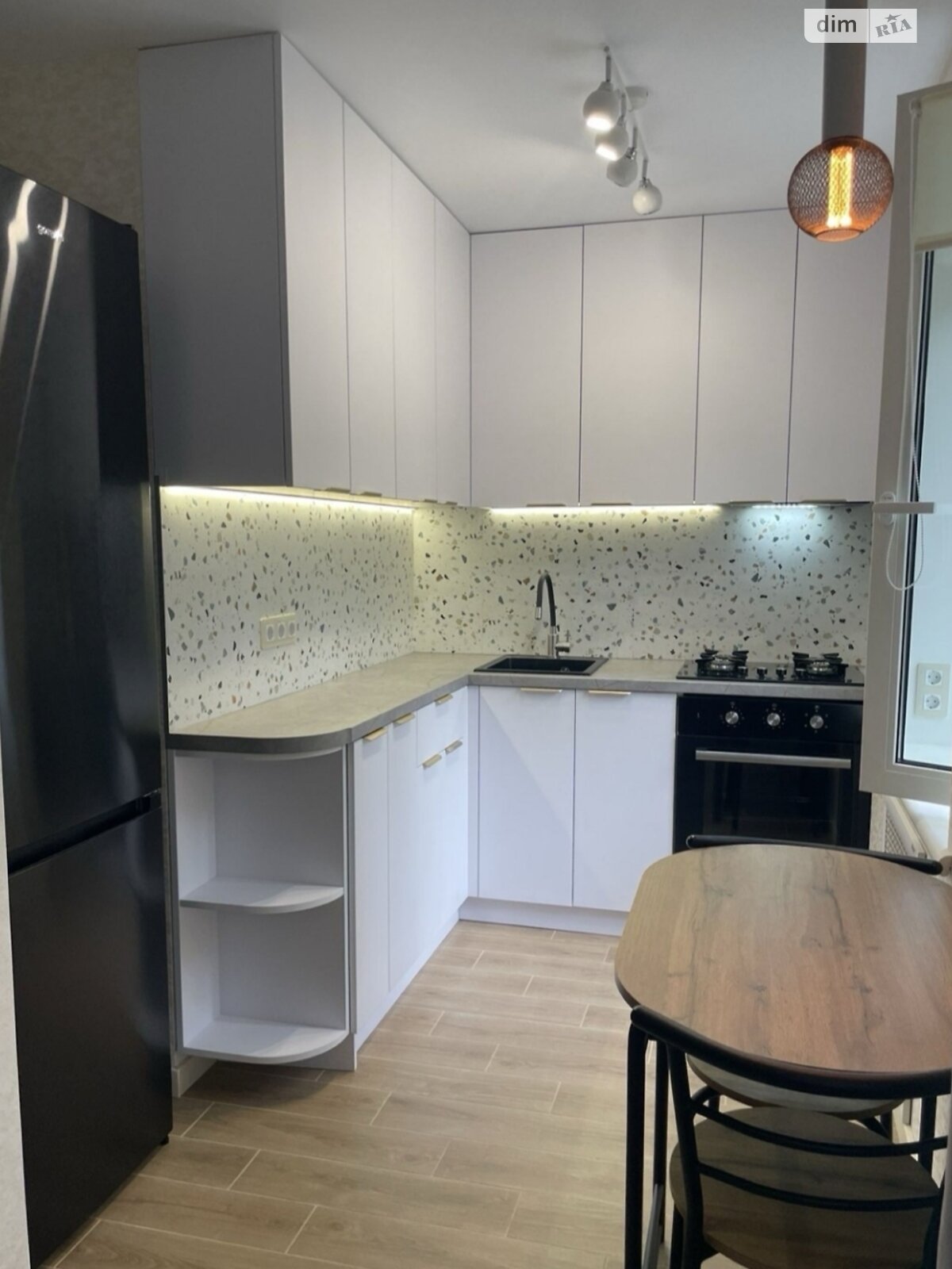 Renovated Studio Apartment near Chernigovskaya Metro