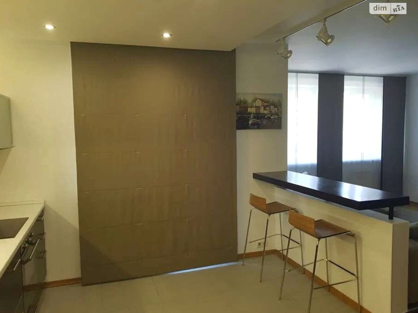 2-Room Apartment with Studio Kitchen, Separate Bedroom, and Modern Design