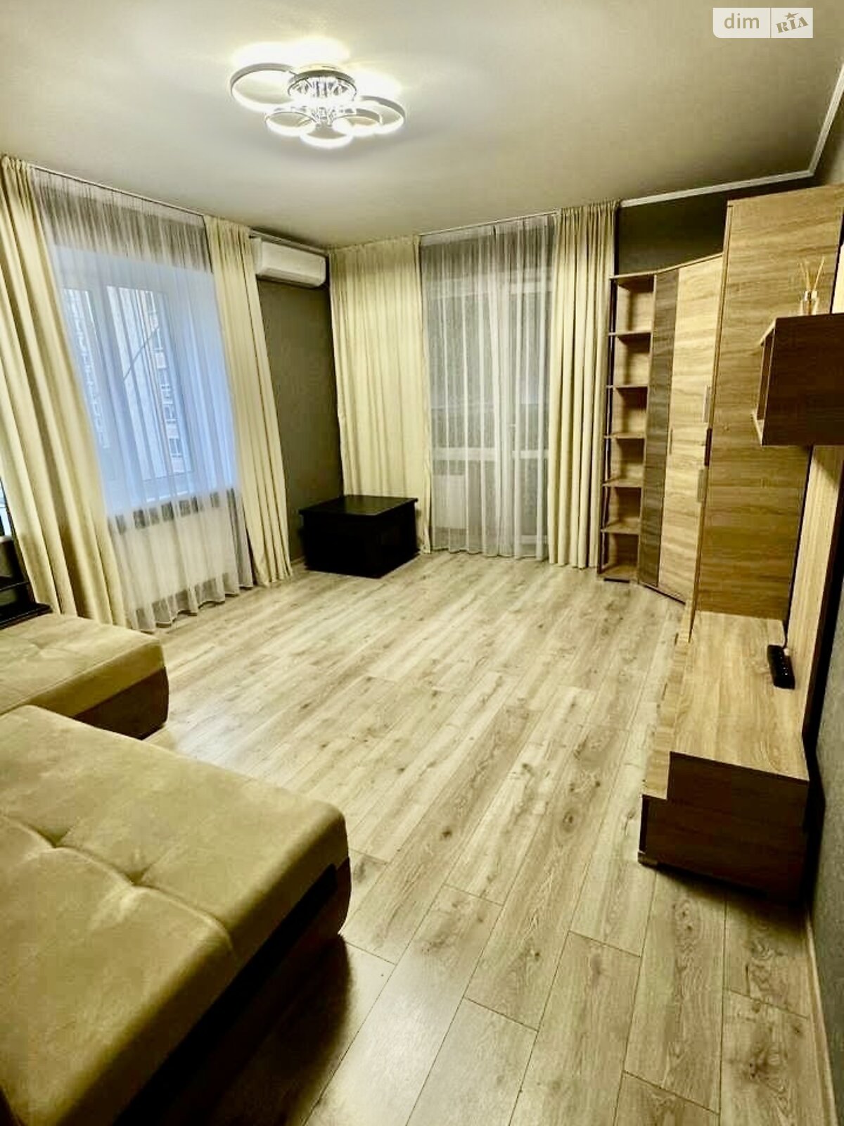 1-Bedroom Apartment in Petrovskiy Quarter, Fully Equipped
