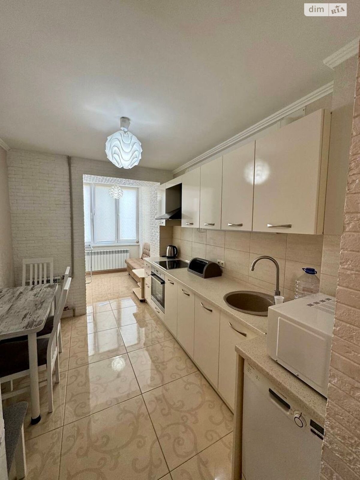 Apartment near Varnensky Park, 42 sq.m, 13th floor