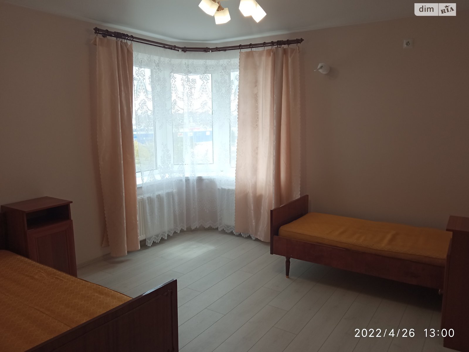 2-room apartment in Zamostya district near market and schools
