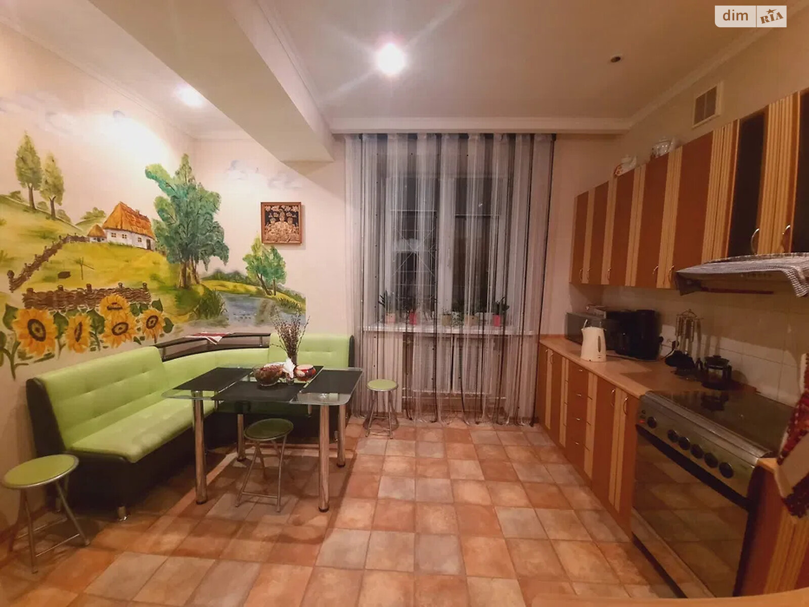 3-Room Apartment with Euro Renovation near Leonyda Kadenyuka Avenue