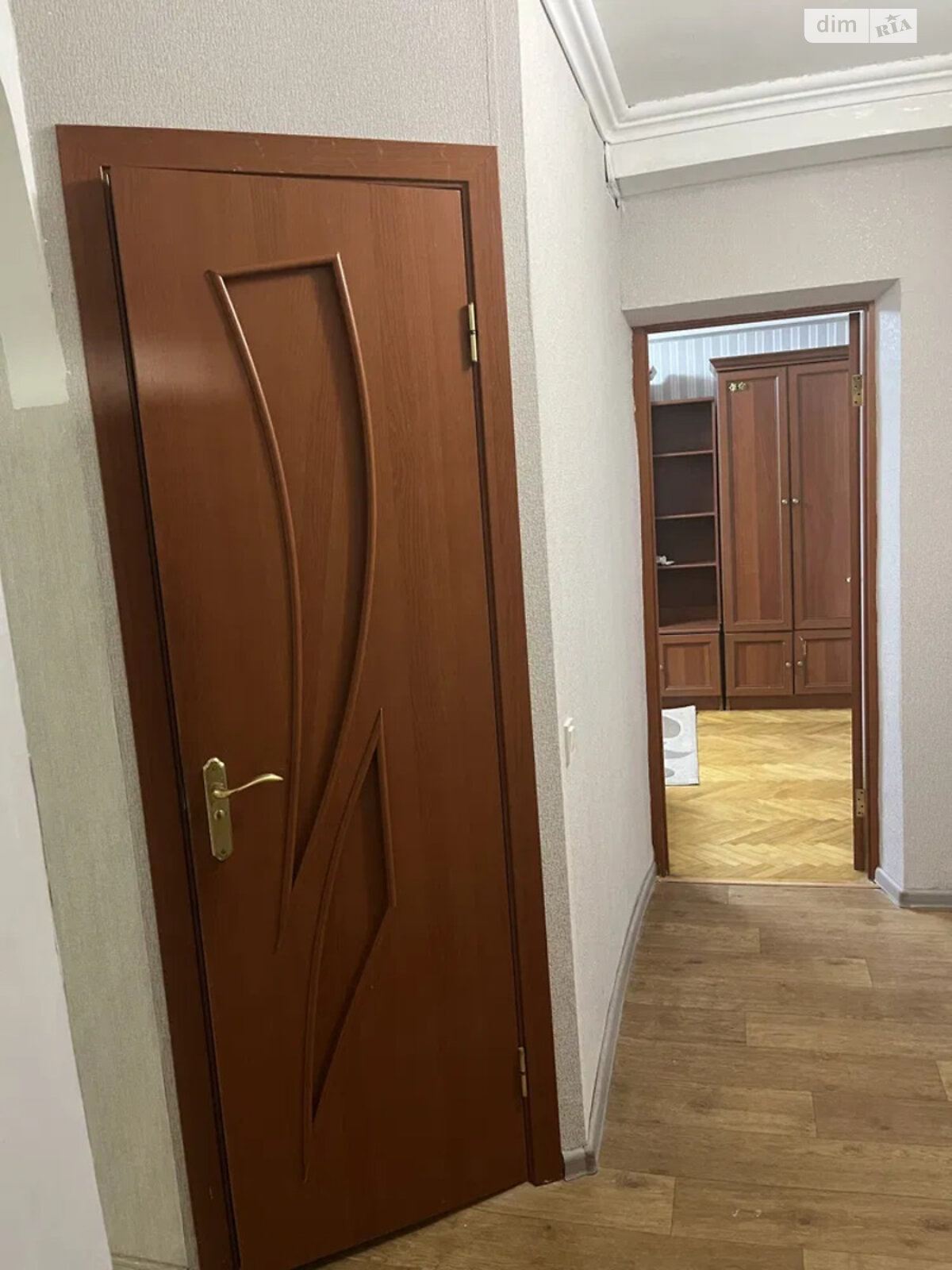 Cozy 1-Bedroom Apartment on Lesya Kurbasa Street