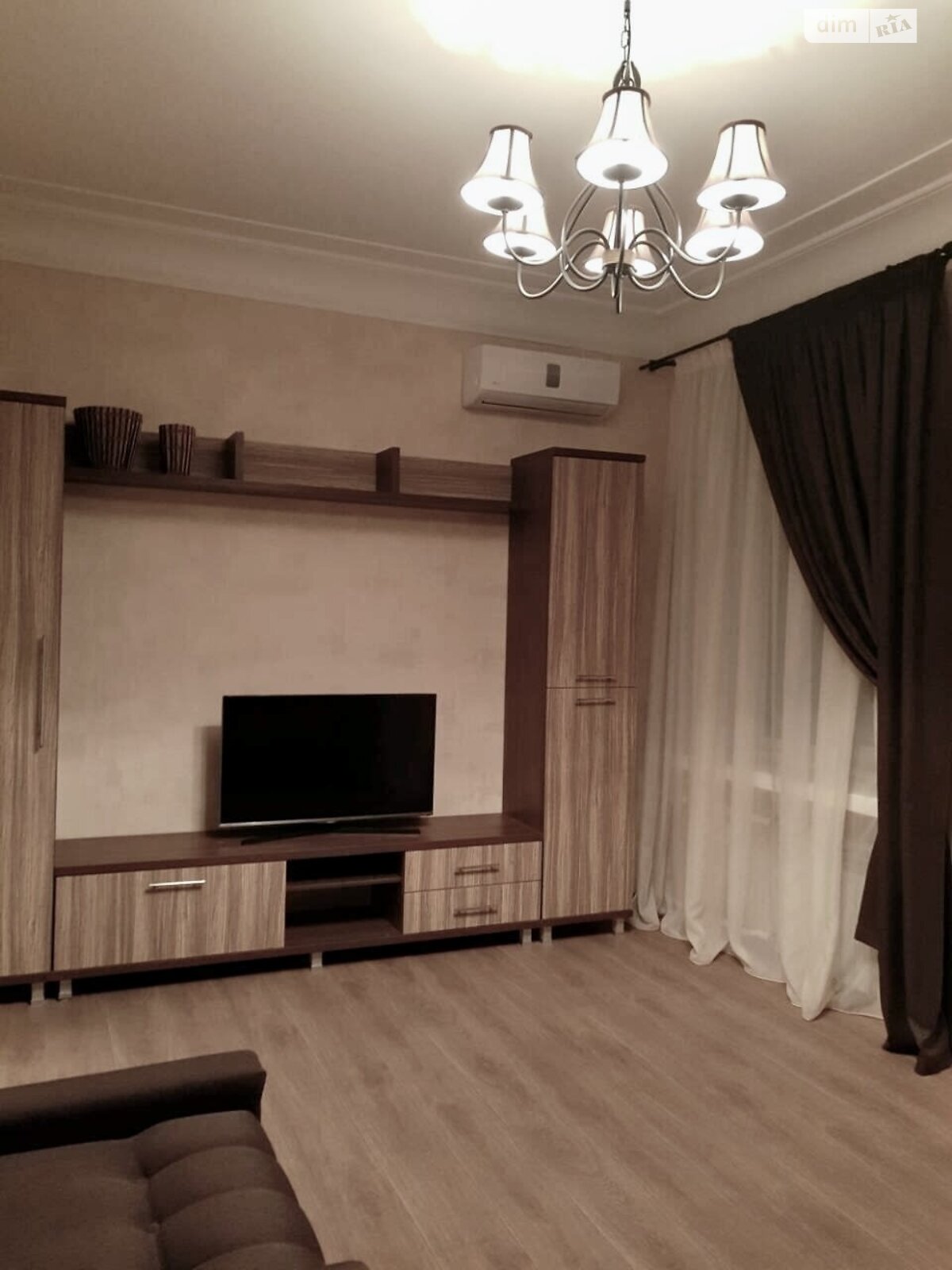 2-Room Apartment near Nauchnaya Metro Station with Full Amenities
