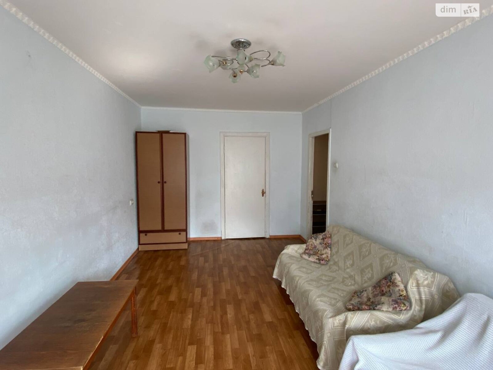 3-Room Apartment on Pobeda 3 Microdistrict