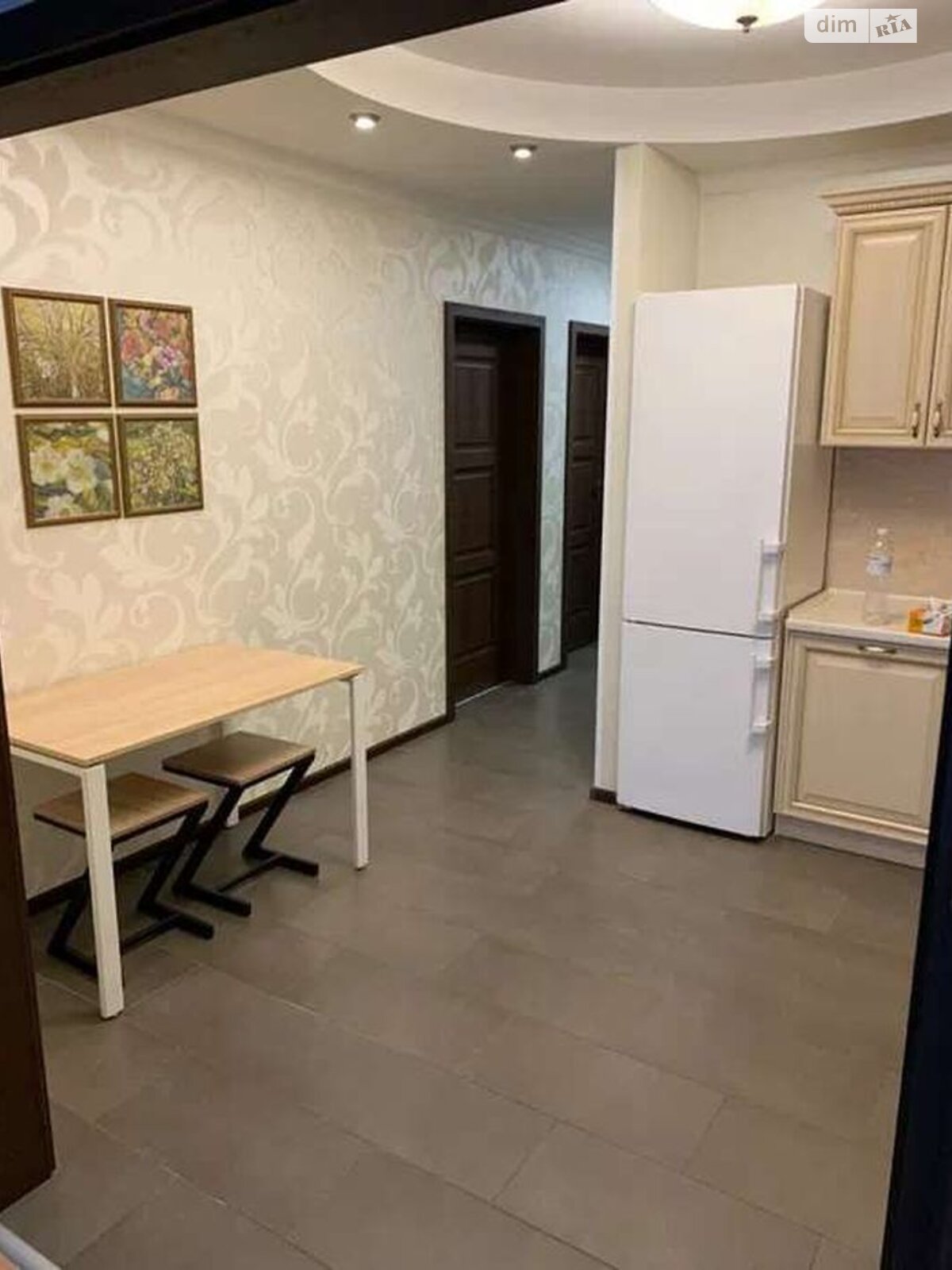 Fully Equipped Apartment with Modern Design and Amenities