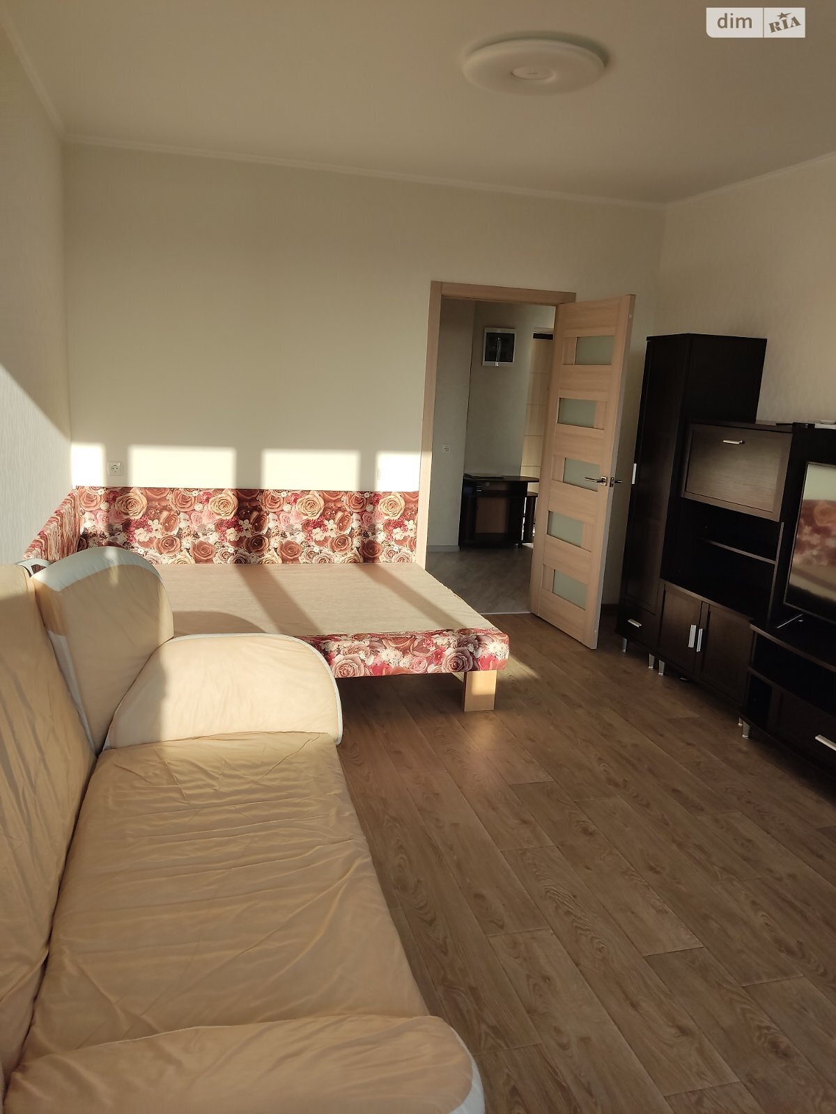 1-Room Apartment with Large Loggia, Modern Furnishings