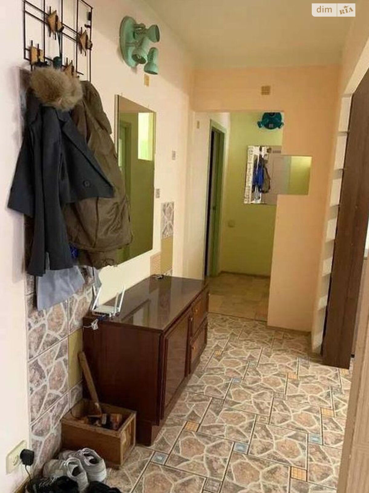 Comfortable apartment suitable for students or family, no pets allowed