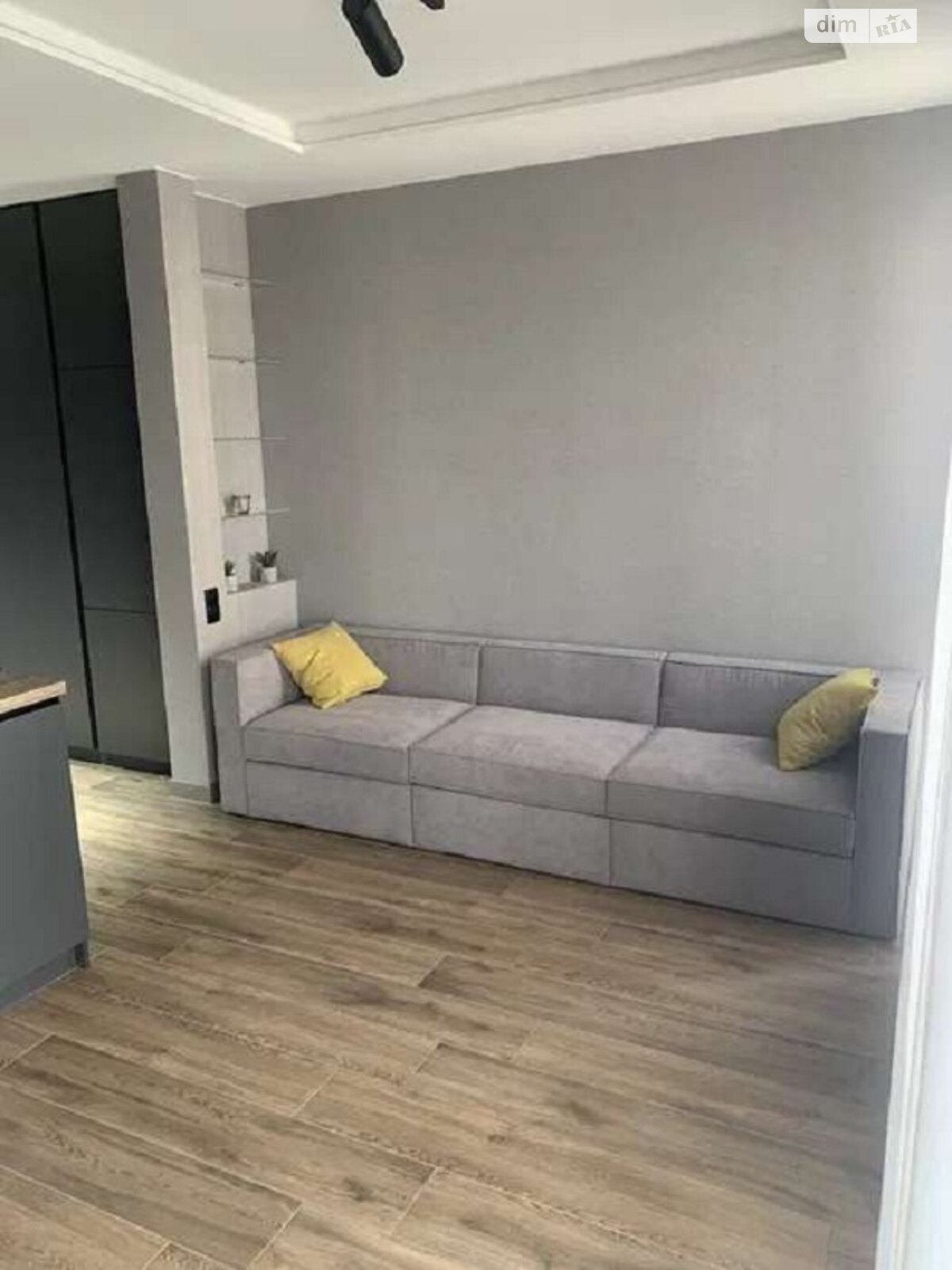One-bedroom apartment in Zarechny Complex, fully furnished with modern design