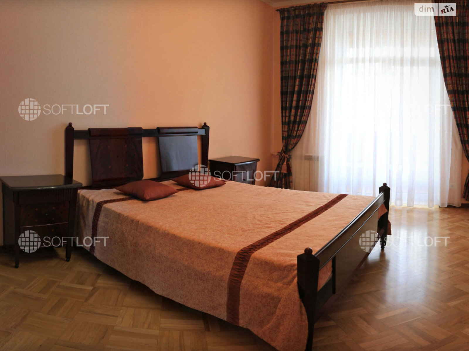 2-Room Apartment on Gagarina Street, Stalin-era Building
