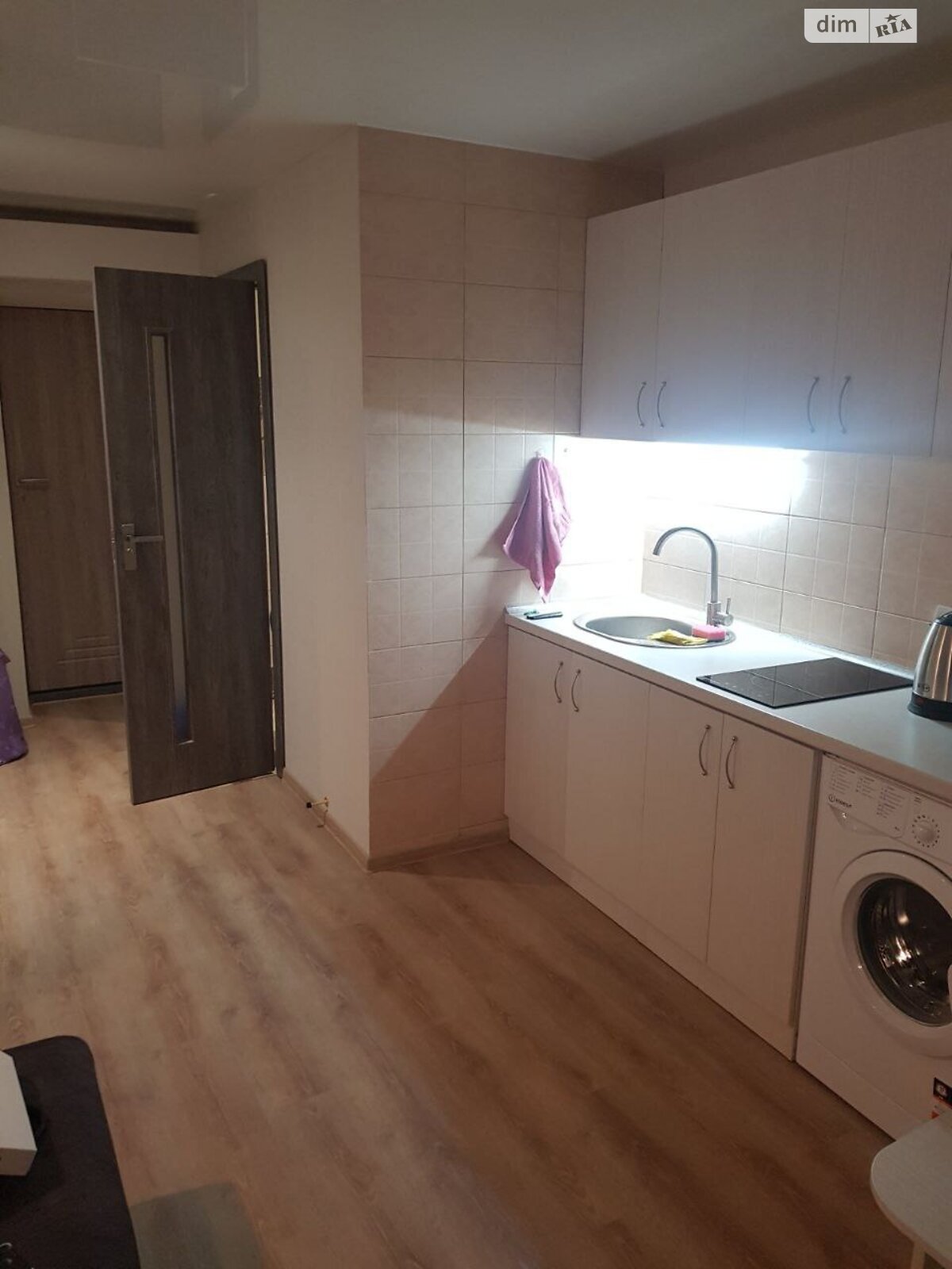 Smart Apartment on Artековская Street, 5th Floor