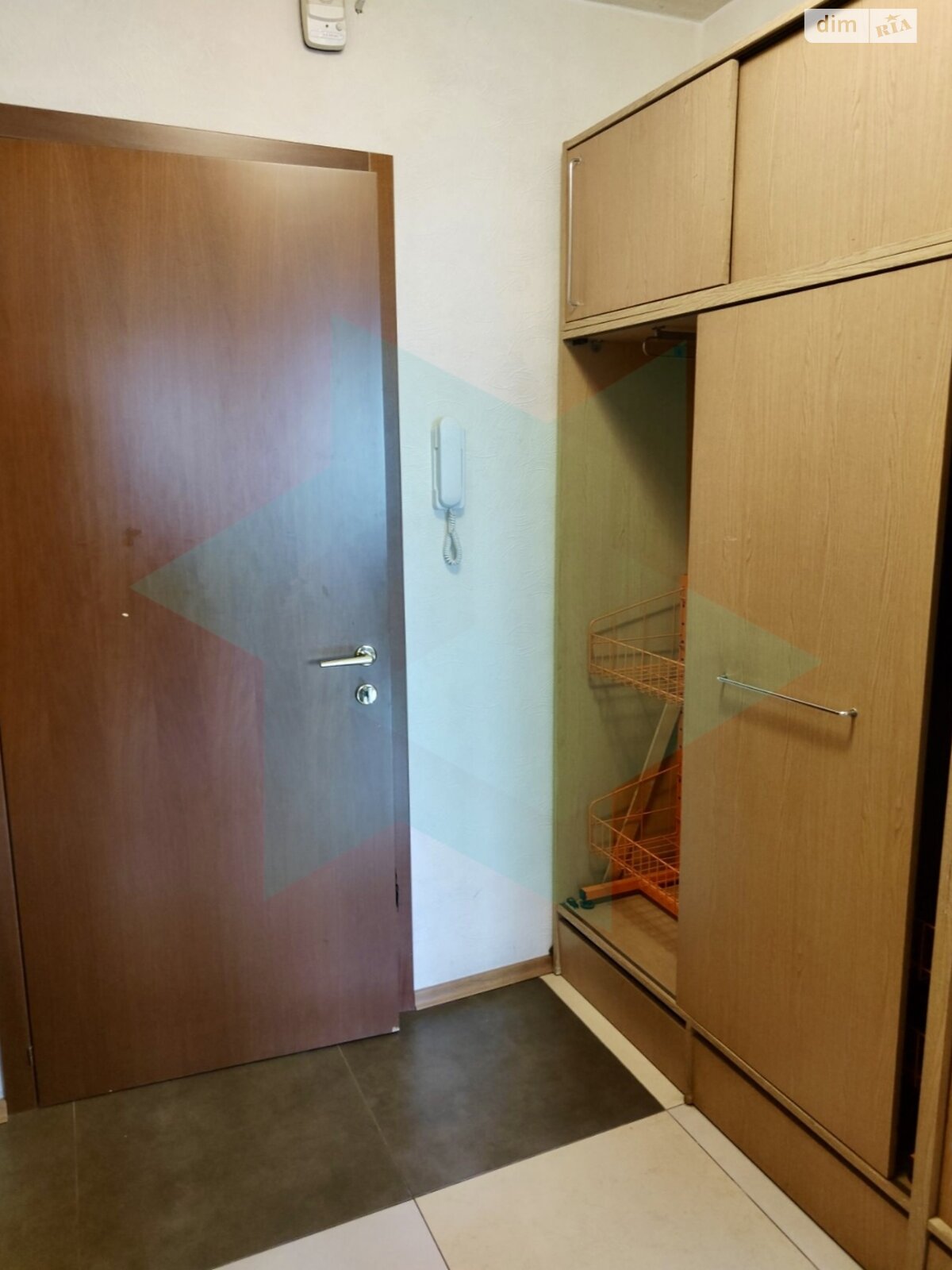 1-Bedroom Apartment near L. Globa Park with City Center Proximity