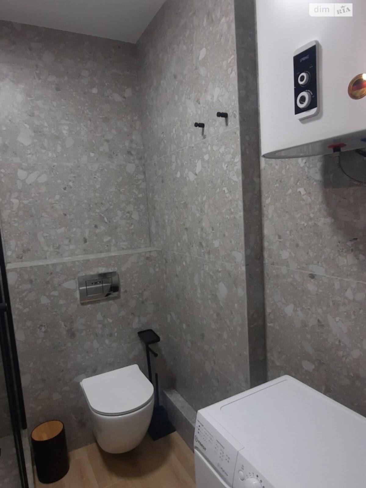 Designer Studio Apartment near Lukyanivska Metro, New Building