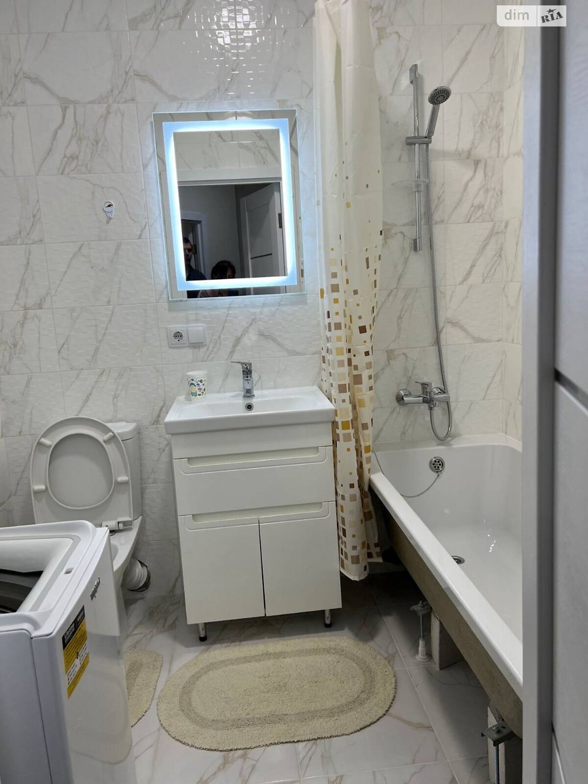 1-Bedroom Apartment in Zarichanska District with Individual Gas Heating