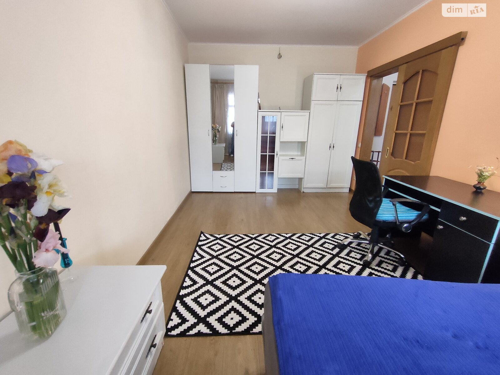1-Room Apartment near Poznyaki Metro, Fresh Renovation