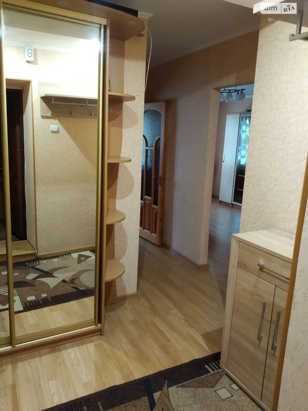 1-кімнатна квартира біля Військового госпіталю, повністю мебльована