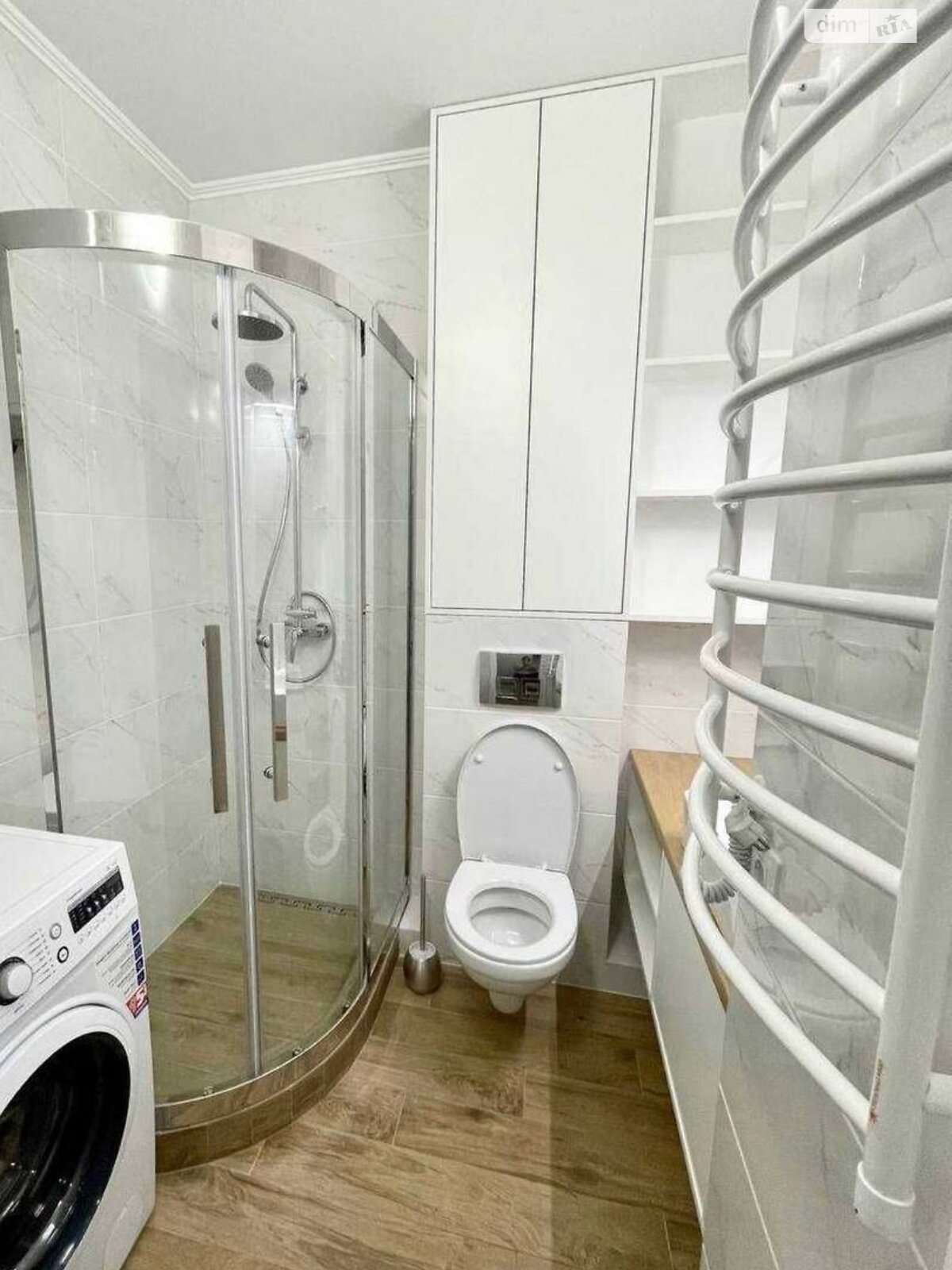 Modern Compact Studio Apartment with Designer Renovation