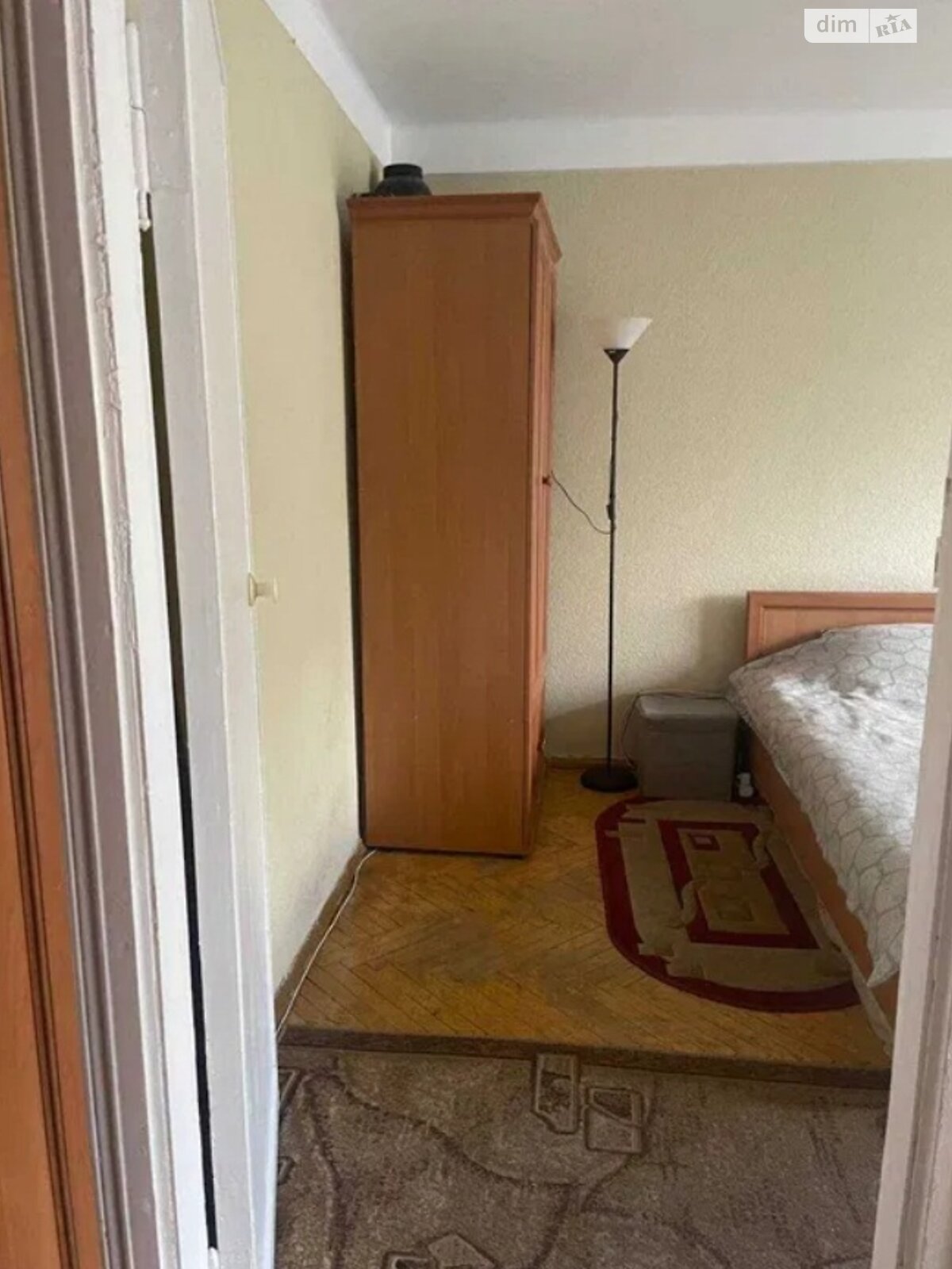 1-bedroom apartment near Nивки metro, furnished with appliances