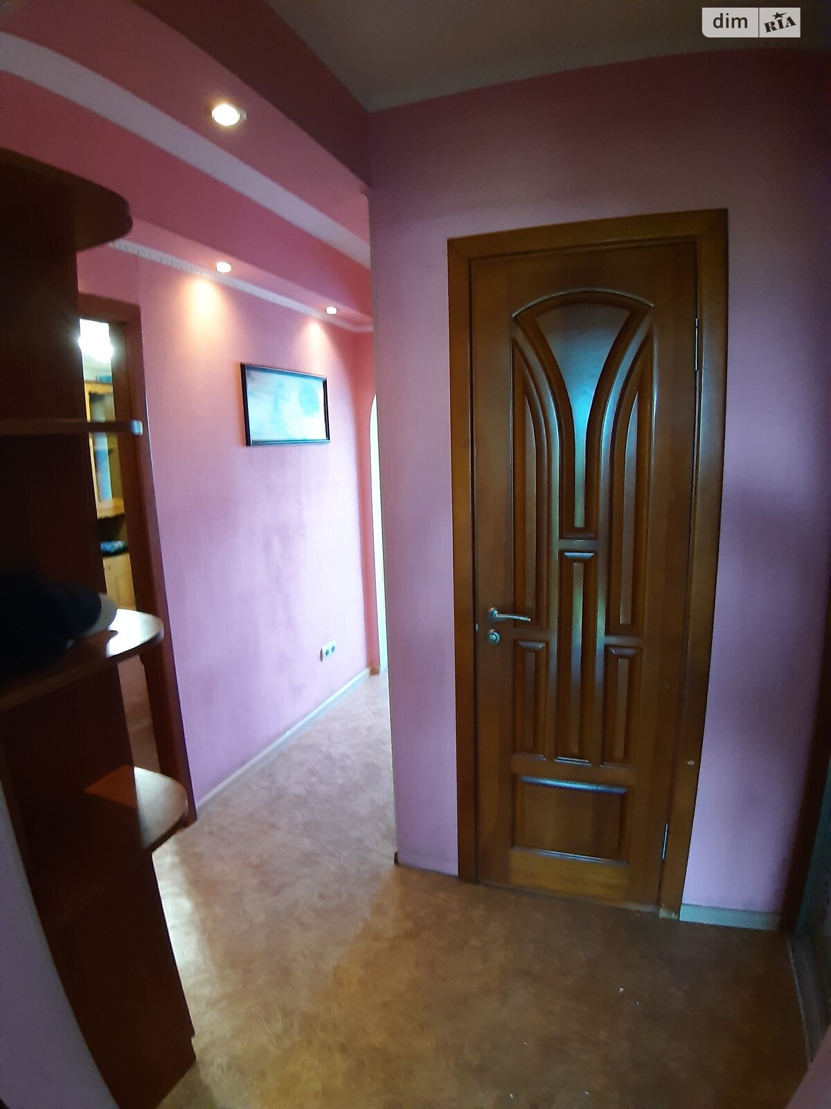 1-Bedroom Apartment on Prazka Street, Darnytsia Square, Dniprovskyi District