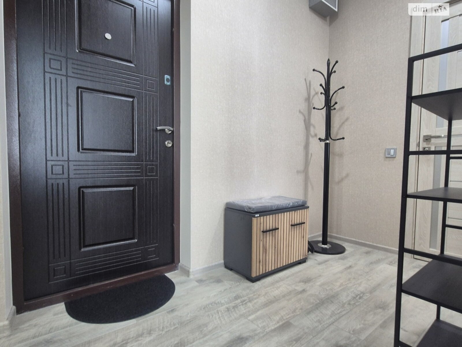 One-bedroom apartment in new building on Kostandy Street, 10th floor, near Southern Market