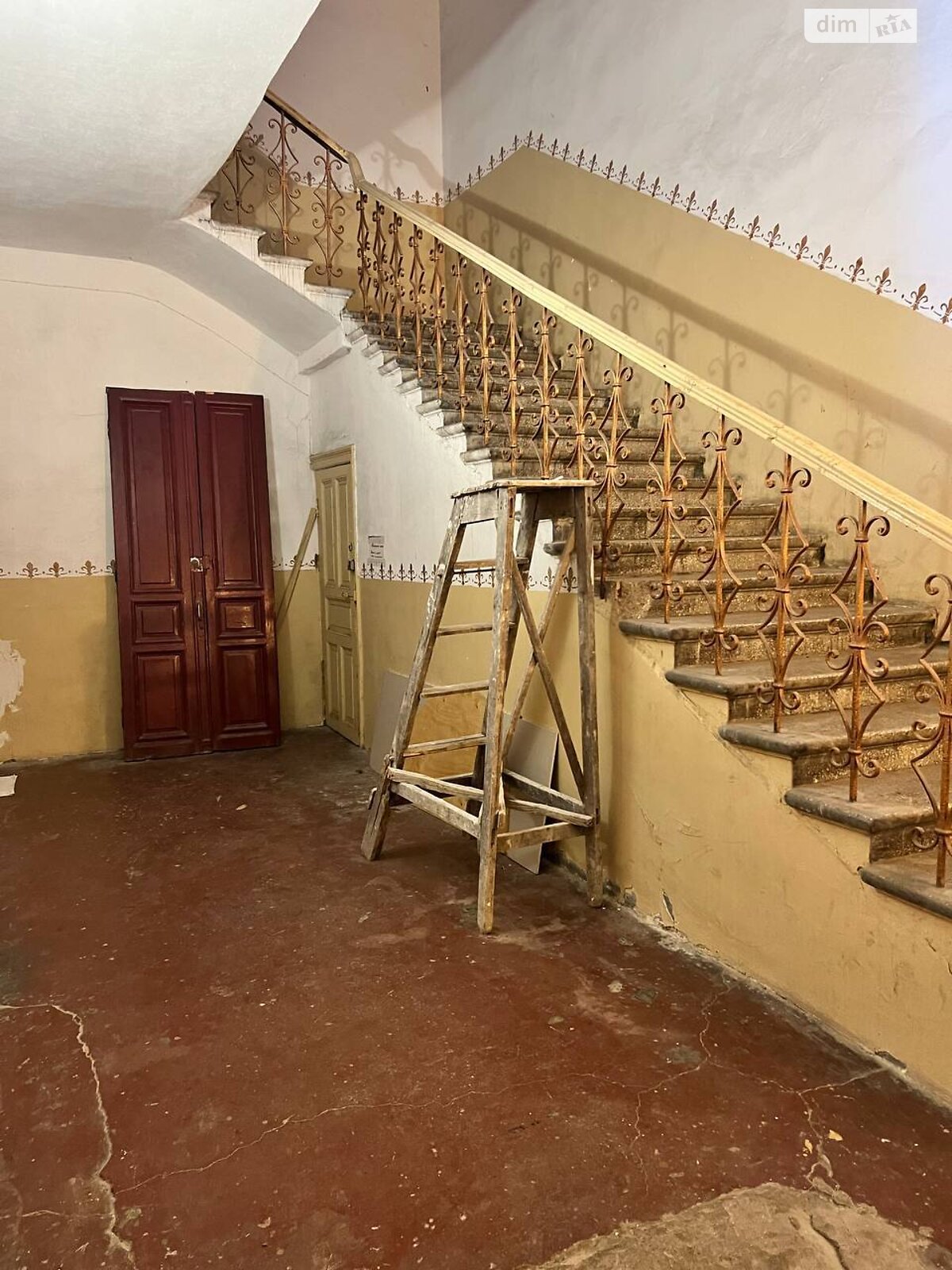3-room apartment in the center of Odessa, quiet courtyard