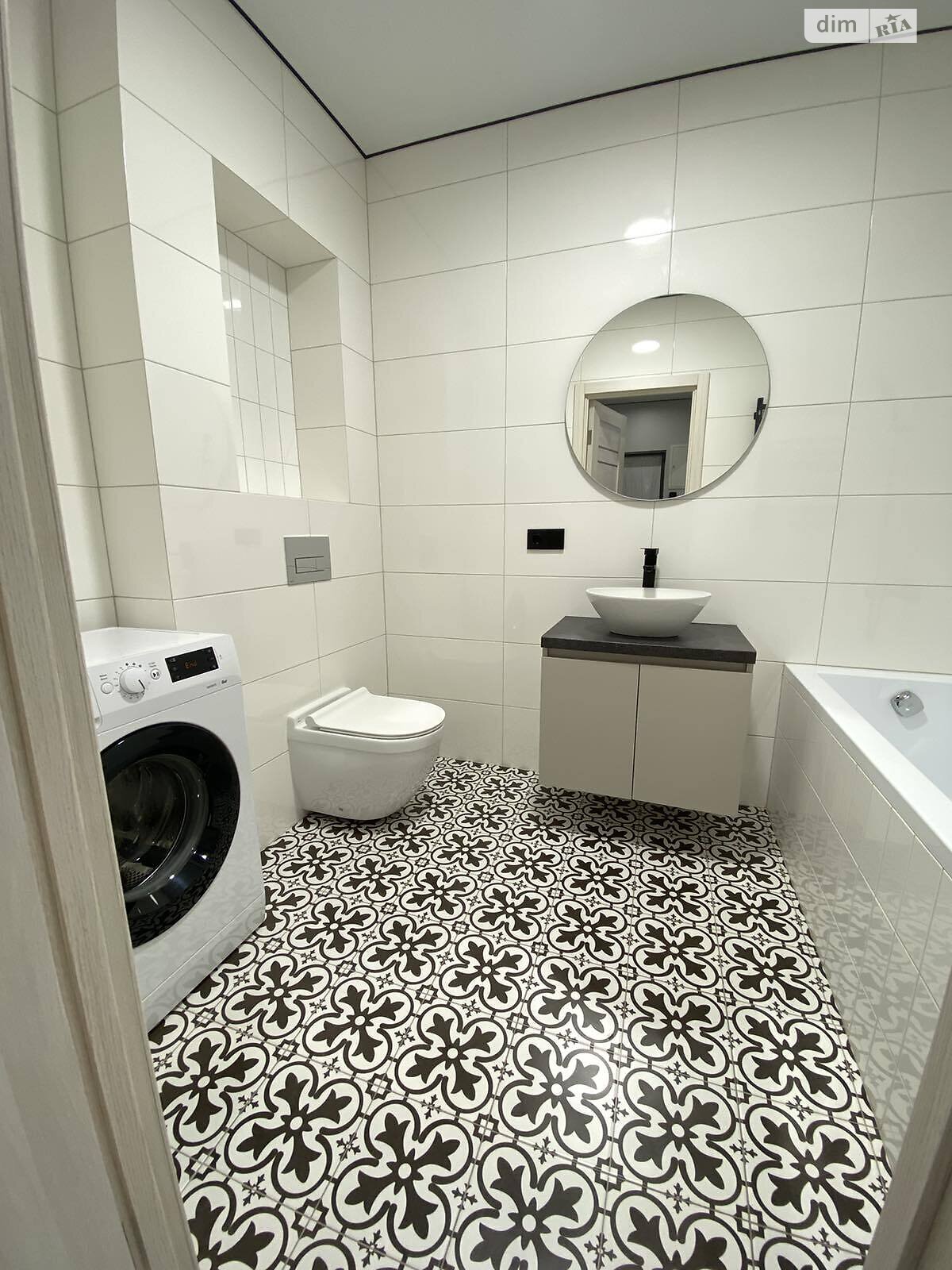 1-bedroom apartment in Leopold Town complex near Stryi bus station