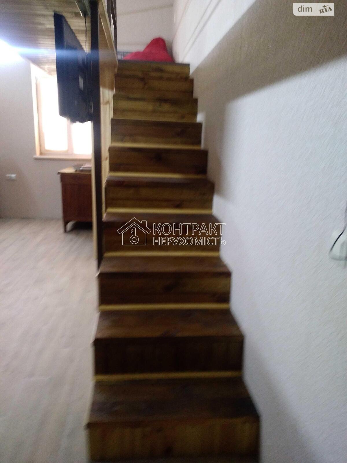 Stylish Two-Level Studio Apartment in Parkovy Kvartal Complex