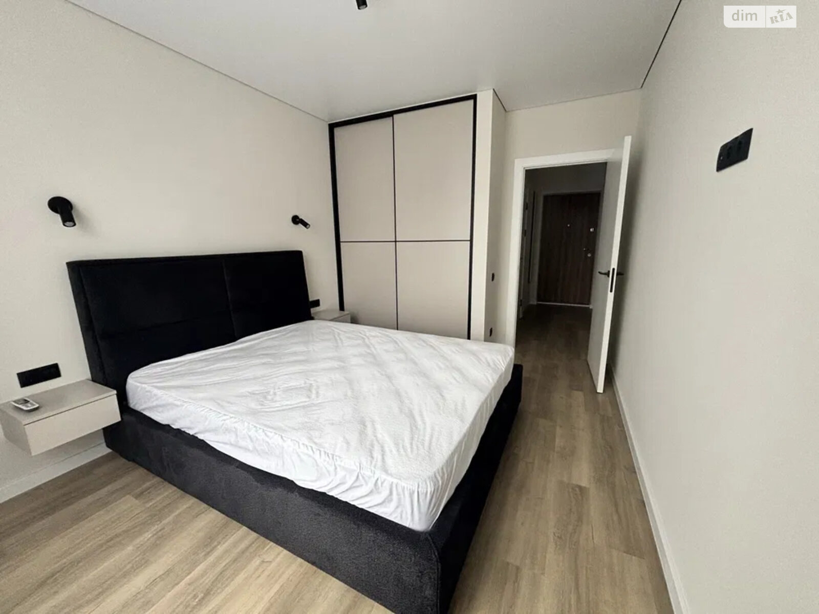 1-Bedroom Apartment in Varshavsky Plus Residential Complex