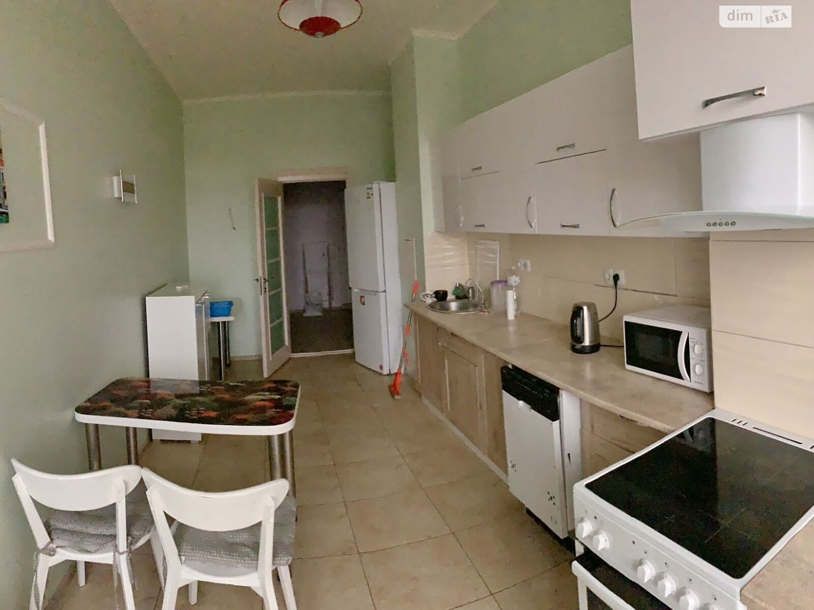 2-Bedroom Apartment with Sea View on French Boulevard